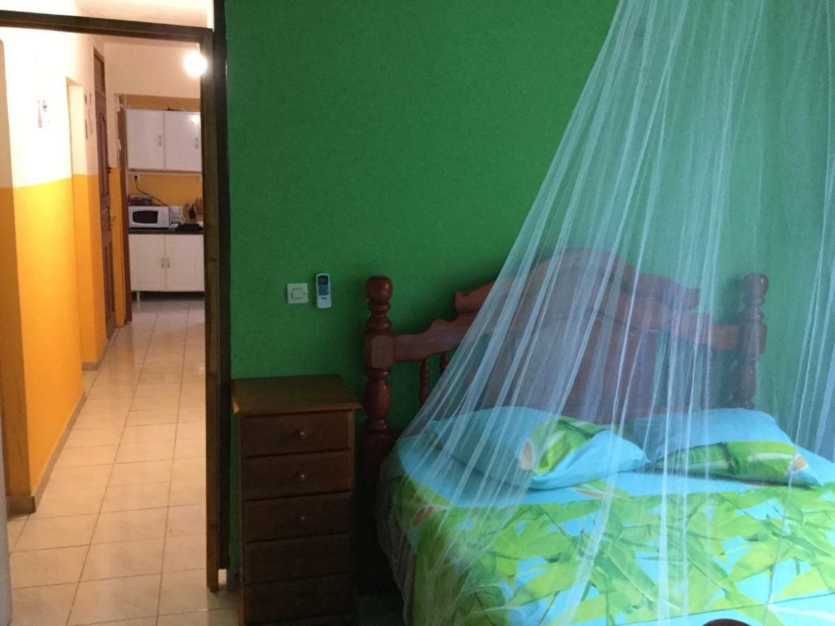 לה מול Chez Sidoine Meuble 1 Chambre מראה חיצוני תמונה